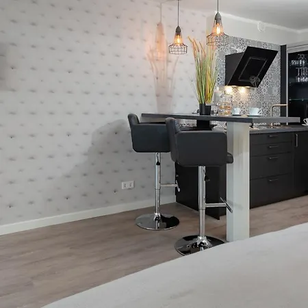 Ad7-21 Friesenjung *